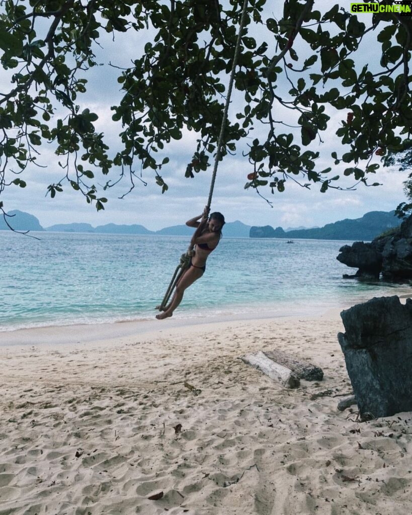 Jenn McAllister Instagram - weeeeeee! El Nido Bacuit, Palawan, Philippines