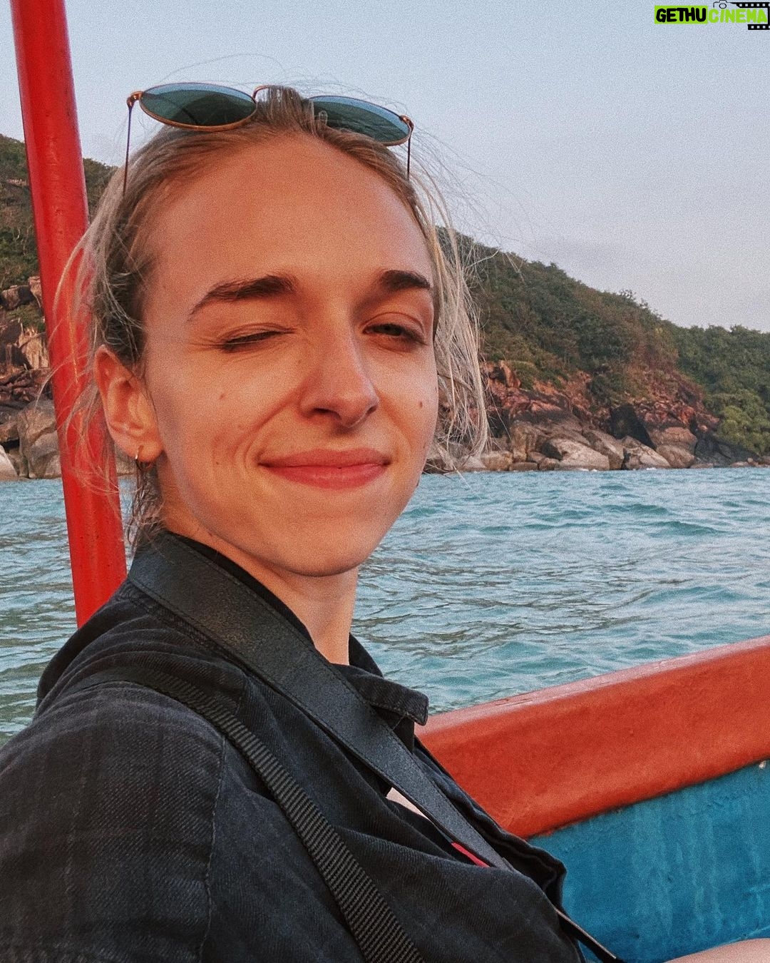 Jenn McAllister - 45.5K Likes - we’re living
