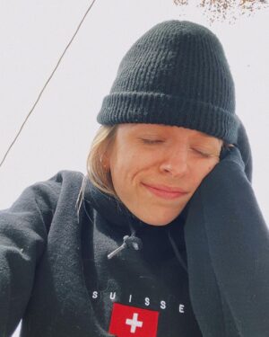 Jenn McAllister Instagram - in my room - frank ocean