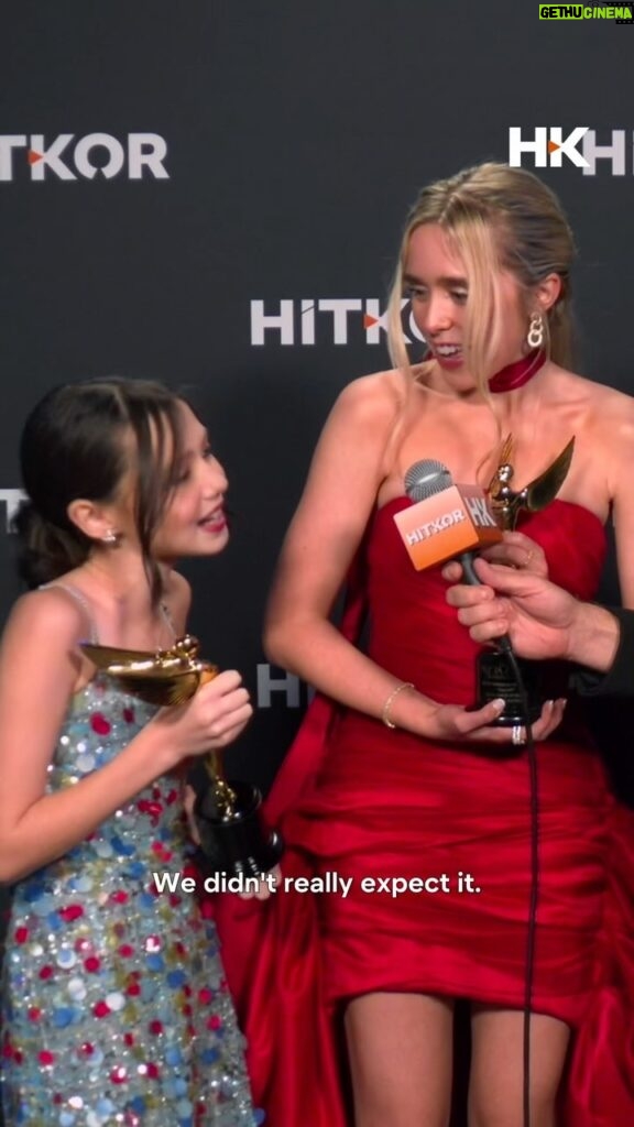 Jenna Davis Instagram - Jenna Davis & Violet McGraw celebrate their win for Best Horror Movie at The Astras Afterparty with HITKOR. Congratulations!✨ #hollywood #awards #horrormovie @jennadavis @violetmcgraw @jayflats @meetm3gan @hollywoodcreativealliance