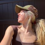 Jenna Davis Instagram – many moods this morning <3