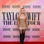 Jenna Davis Instagram - We are never ever ever getting over this night 🥹🩷 I love you @taylorswift !! Thank You So Much @youtube @taylornation for having me!! #TSTheErasTourFilm #taylorswift #swiftie The Grove Mall