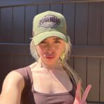 Jenna Davis Instagram – many moods this morning <3