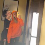Jenna Davis Instagram - swipe to the end for a throwback 🤪 The Garland