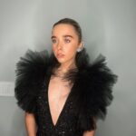 Jenna Davis Instagram - ✨last night✨swipe to see how we ended it ;)🖤 stylist: @styledbylmc hair: @hairbybradleyleake jumpsuit: @michaeldepaulo jewels: @andreannepatry heels: @aldo_shoes bag: @ninashoes event: @babylonmovie @paramountpics Hollywood