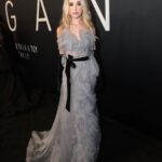Jenna Davis Instagram - Last night was a dream🖤 I can’t wait for y’all to @meetm3gan in theaters JAN 3RD! Beyond grateful for @gerardjohnstone @universalpictures @blumhouse @susanboyajian for believing in me. stylist: @styledbylmc dress: @sophiecouture ring: @dangelojoyeria shoes: @kennethcole earrings: @nataliemillajewelry choker: @adornmonde hair/mua: @nixeyartistry @blumhouse @universal #m3gan #blumhouse #universal TCL Chinese Theatres