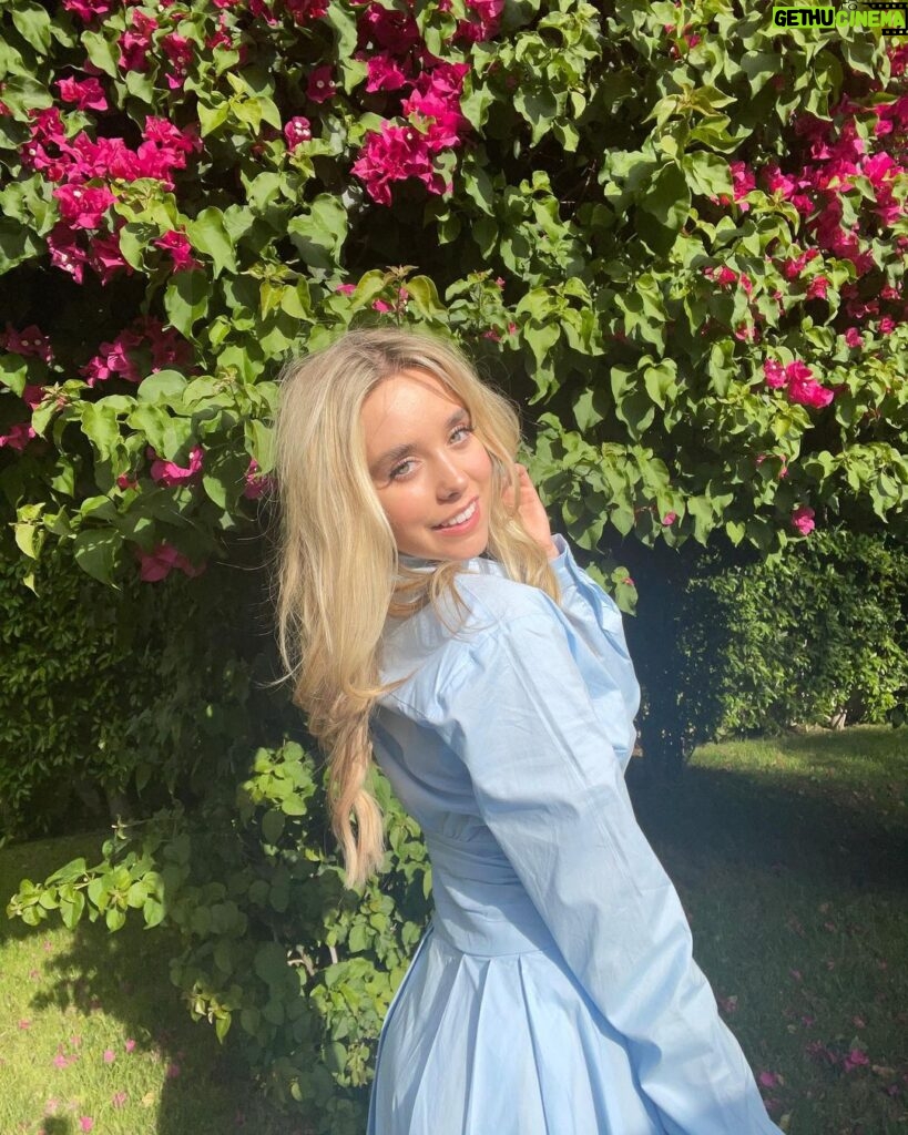 Jenna Davis Instagram - Let’s go 💓 Sherman Oaks