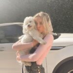 Jenna Davis Instagram - Rover & daisyyy🌼 My car on my drive way <3
