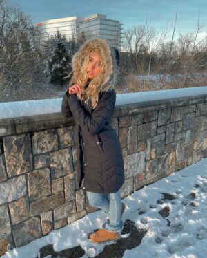 Jenna Davis Instagram - Ice ice baby❄️
