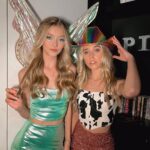 Jenna Davis Instagram - ✨space cowgirl✨ COMMENT your Halloween Costume ↓