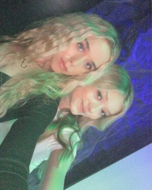 Jenna Davis Instagram - Tour time 🎶