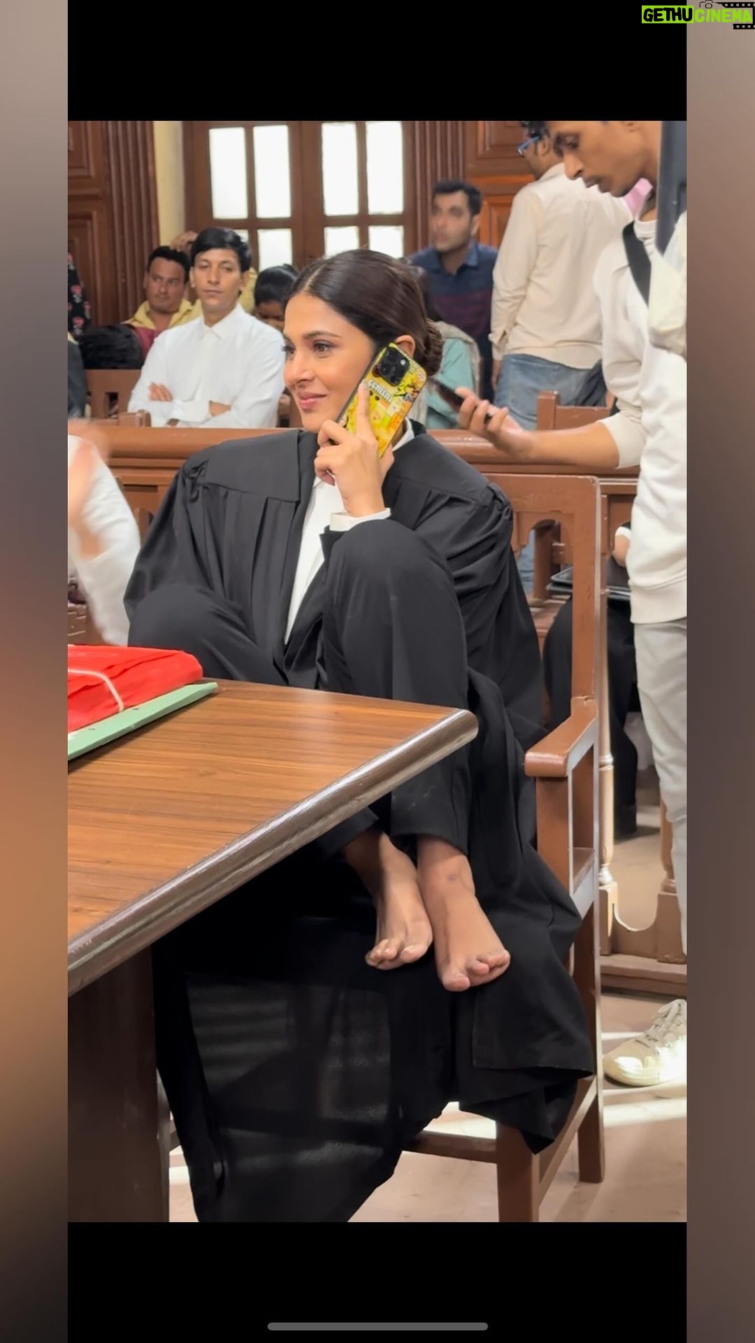 Jennifer Winget Instagram - All in a day’s work Different moods of Jenno 🤣🤣🤣