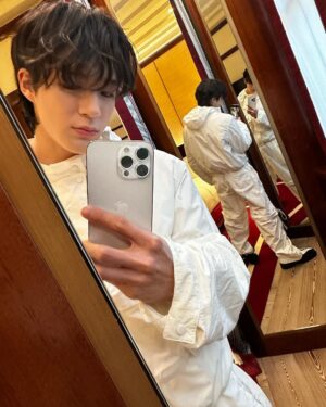 Jeno Instagram - 🐶