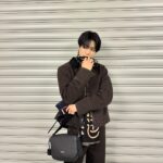 Jeno Instagram - 페라가모 FW24 쇼 참석하러 밀라노로 갑니다~~😀 시즈니 밀라노에서 만나요!! @ferragamo #ferragamofw24 #페라가모