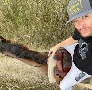 Jensen Ackles Instagram - Took my JJ out on our first trail ride.  She rode a “paint”and I rode an elephant.  Biggest horse I’ve ever seen, much less saddled up (19hands). Needless to say...she’s hooked. 🐴🤠🤑😩 #HappyFriday