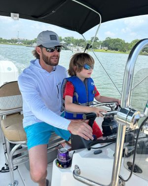 Jensen Ackles Instagram - A few summer pics.
Hope everyone is having a great one.
Happy 4th y’all.