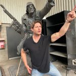 Jensen Ackles Instagram – If you’re in the LA area this Friday…come join cast and crew of @theboystv for a “big screen” marathon. Here are some season 3 #bts shots to motivate you. 😎