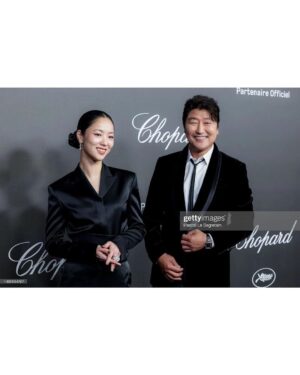 Jeon Yeo-been Instagram - 멋진 날들을 함께해주신 모든 분들께 진심으로 감사드립니다.

2023
#76thcannesfilmfestival 
@festivaldecannes 

#거미집 #cobweb