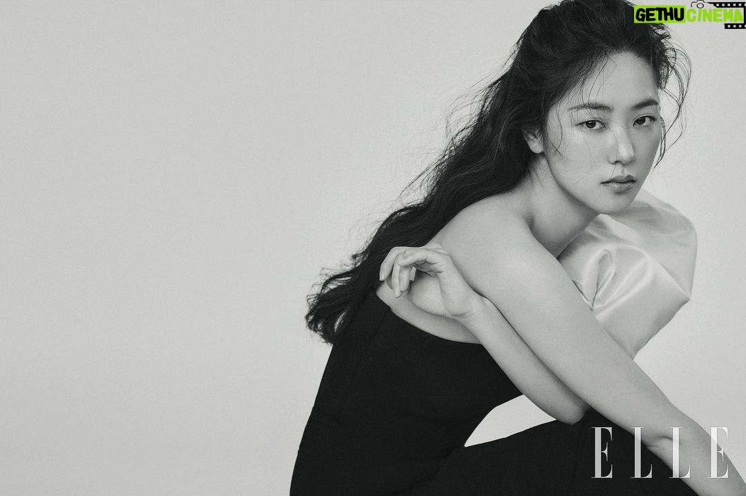 Jeon Yeo-been Instagram - 2021. 1. @ellekorea