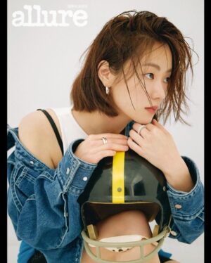 Jeon Yeo-been Instagram - 2021. 6.
@allurekorea