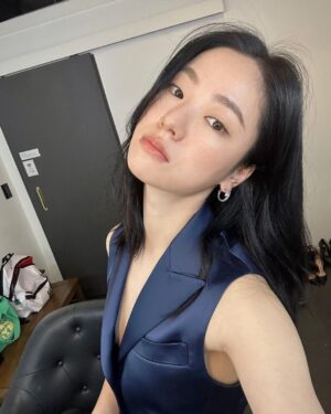 Jeon Yeo-been Instagram - 툭