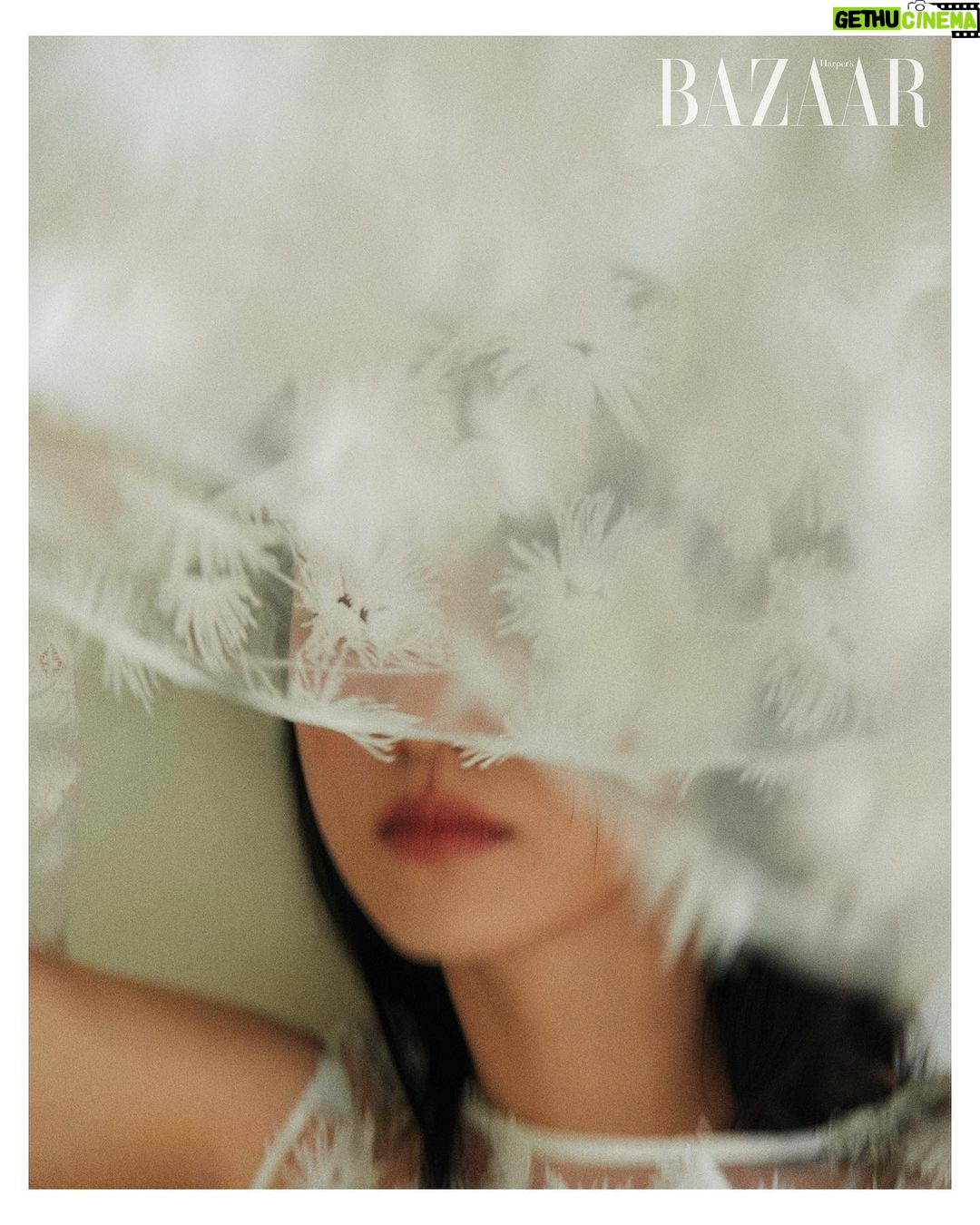 Jeon Yeo-been Instagram - @harpersbazaarkorea