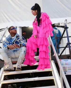 Jeremih Instagram - 𝕯𝖎𝖉 𝖆 𝖉𝖗𝖎𝖛𝖊-𝖇𝖞 𝖜’ 𝖘𝖔𝖒𝖊 𝖑𝖊𝖌𝖊𝖓𝖉𝖘

…..*𝖘𝖑𝖎𝖉𝖊 𝖙𝖔 𝖙𝖍𝖊 𝖗𝖎𝖌𝖍𝖙 🤣