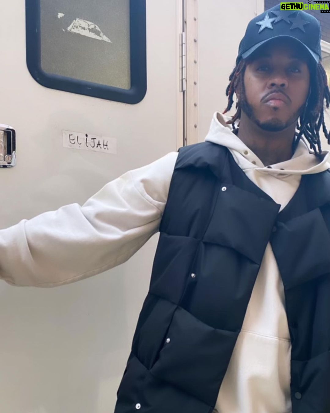 Jeremih Instagram - πππ π½πππππ π±ππ πΆπππ πππππ πΎπ πππ π΅ππ πΏππ ππ βπ΅ππππβ. π°ππ ππ’π πππ ππ @50ππππ , @ππππππππππππ4 π΅ππ π·ππππππ πΌπ π±ππππππ πΈπ πΌπ π― πΈ ππππππππ πΈπ πππ π°πππππ ππππ ππππ π»π°ππ ππππ πΈ π·ππ πΉπππ πΆππ πΎππ π·πππππππ , #π»ππππ»ππππ΄ #πΏππ ππ #πππππ£ #π²π±πΈπ¦πΆπππ #π°ππππππ³πππππππππππ½ππππππ πΆπ¨ Malibu, California