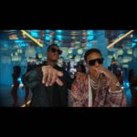 Jeremih Instagram - Chanel slide on me wit 2C’s on yu 😏 👌🏾💯 Full vid on YouTube