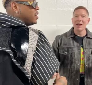 Jeremih Instagram - In life it’s moments like this I’ll never forget s/o “MIH” Big Homie,Bro @50cent I grow up listening to you and to be able to learn and be on a sold out world tour wit da 🐐’s @bustarhymes is beyond crazy!! Chicago was 🔥lit I can’t explain my appreciation for what you do for me MIH dawg 💯🫶🏾 

#thefinallaptour #Chicagostarz  #powerforce