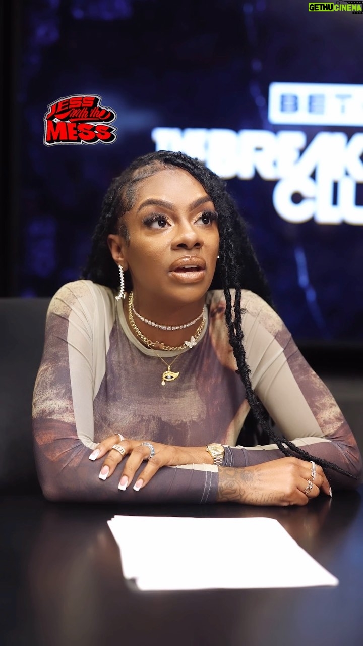 Jess Hilarious Instagram - How Jess chooses her messπ€·π½ββοΈ #jesshilarious TAG A FRIEND HAD TO CLEAR IT UP AT THE END THERE π for the people in the back Make up by @icandiekoya π Times Square, New York City