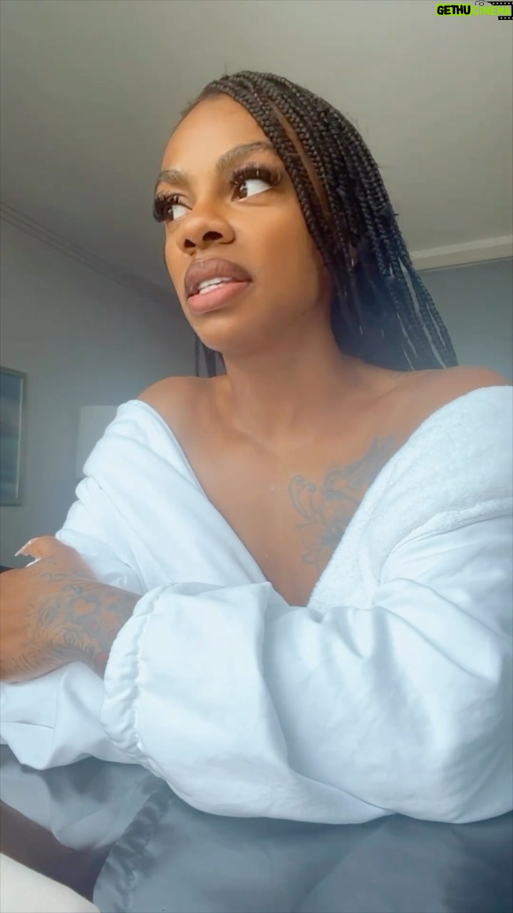 Jess Hilarious - 312.6K Likes - Who tf stands up for US? Wtf you mean we don’t own WOMANHOOD AND MENSTRATION! Y’all couldn’t bleed if y’all tried!