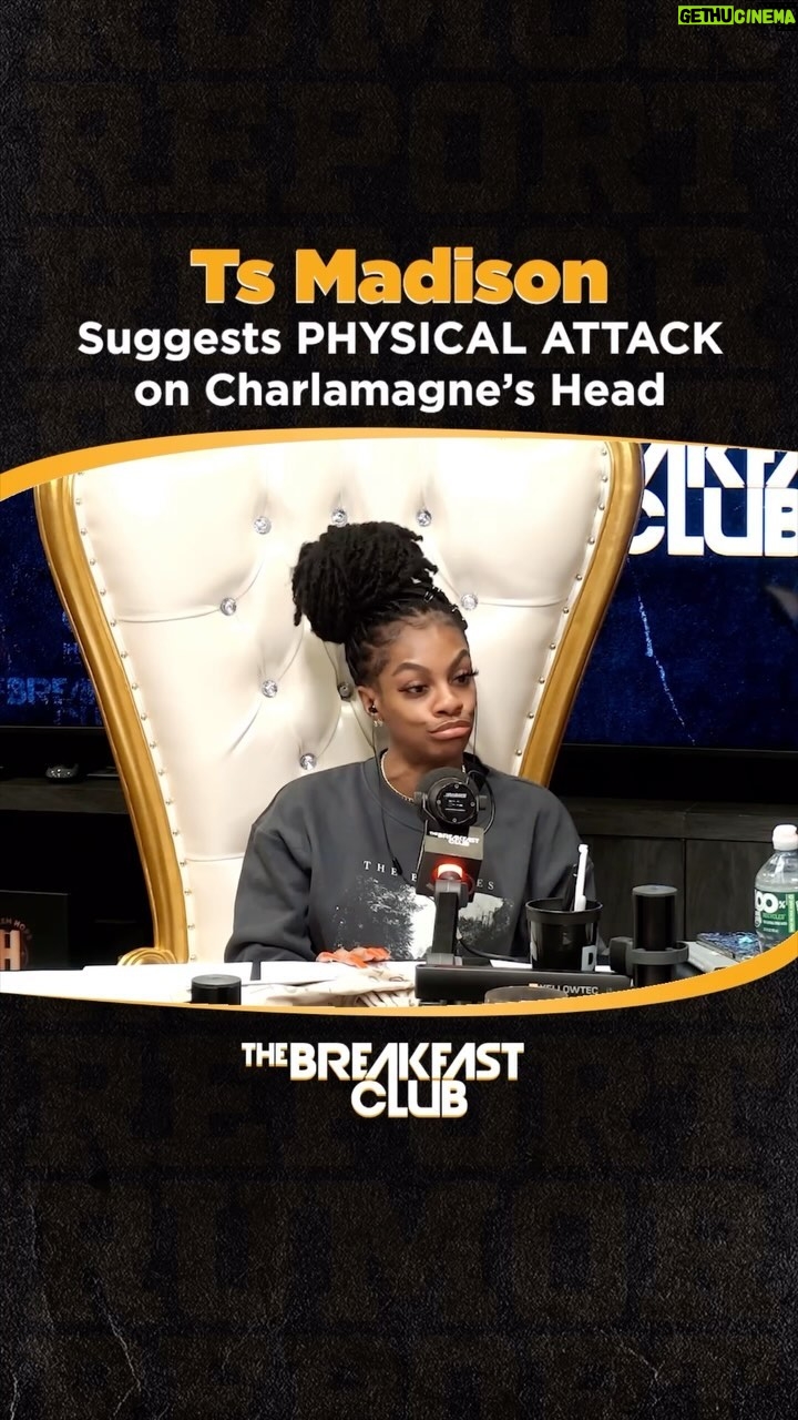 Jess Hilarious Instagram - Aht Aht! We can’t say things like that TS! @cthagod is terrified and he should be🙏🏾 Are we concerned? If she was playin then I’m playin too 😏 Let’s play below ⬇️ TAG A FRIEND New York, New York