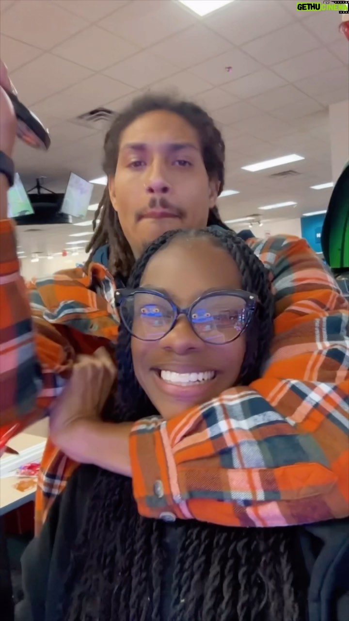 Jess Hilarious - 166.8K Likes - DON’T FORGET TO actually HAVE FUN with your partner ❤️ Especially if you both work so hard 🙏🏾