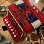 Jesse Tyler Ferguson Instagram - This week on Dinner’s On Me, Five-time Grammy award-winning artist "Weird Al" Yankovic joins the show. Over orders of "I am Humble" and "I am Dazzling," Al tells me about getting his first song on the radio as a kid, the lengths he went to get Iggy Izalea's signoff on a song parody, and he confirms if he has or hasn't tried bologna. This episode was recorded at Cafe Gratitude in Larchmont Village, CA. Episode link is in the bio—don't wait, give it a listen! ❤️ Café Gratitude