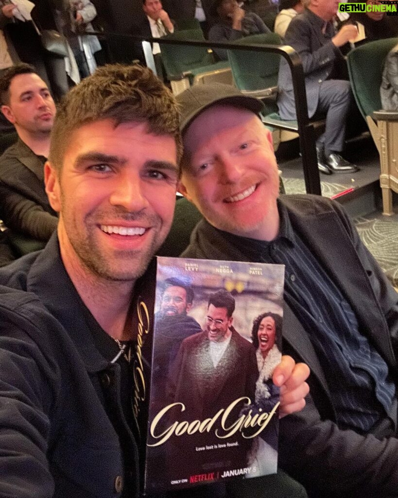 Jesse Tyler Ferguson Instagram - Oh my friend! What a beautiful thing you have put out into the world. I am endlessly proud and in awe of you @instadanjlevy. GOOD GRIEF is remarkable. I'm not sure how the same brilliant mind who gave us Schitts Creek achieved the monumental order of writing, acting, producing and directing this wonderful film. Watch GOOD GRIEF when it’s out on Netflix.
