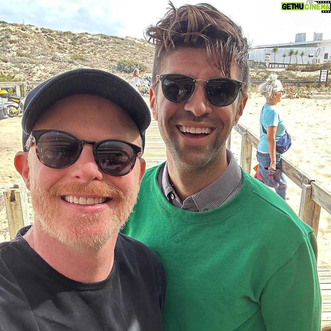Jesse Tyler Ferguson Instagram - πΈπ£ @sarahcarey1