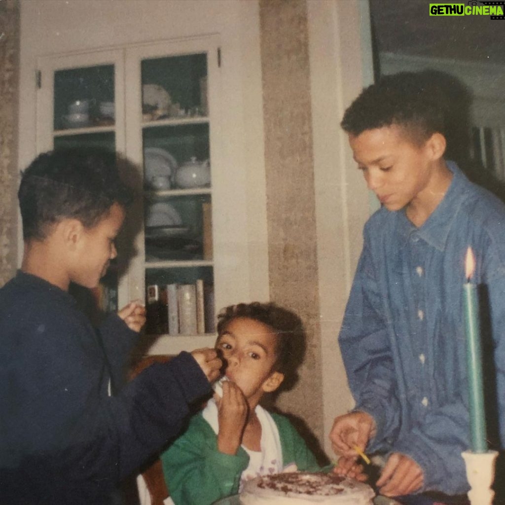 Jesse Williams Instagram - not a birfday person but i do love growth. and my parents. 🎂 🤲🏼 💫 🙏🏽