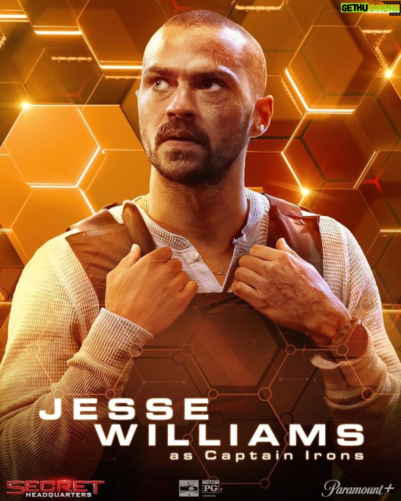 Jesse Williams Instagram - 🙏🏽💪🏽 #1 ON THE PLATFORM🍿🙏🏽 🛸Gather ‘round and treat the fam to some old school hi-tech non-toxic fun dunn 😂 🪄