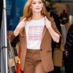 Jessica Chastain Instagram - It’s been over two months since the death of #MahsaAmini. Over two months of nationwide protests in Iran. Over two months of the regime’s violent crackdown, killing women, men and children who are fighting for freedom. Stand with Iran. Use your voice. Two simple ways you can help: 1) share any posts you see about what is happening in Iran. This will put a spotlight on the atrocities of the regime. 2) show your support by signing the petitions that are circulating. You can find one on change.org