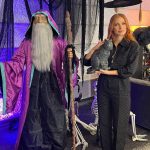 Jessica Chastain Instagram - Guess who’s in the wizard costume 👀