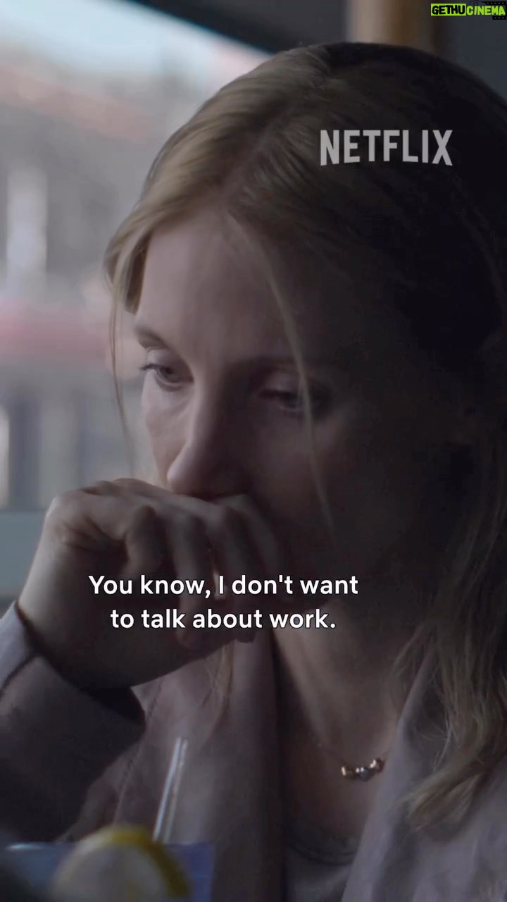 Jessica Chastain Instagram - A harrowing true story. #TheGoodNurse is in theatres Oct 19th. 🎟 Tickets at the link in my bio 🎟