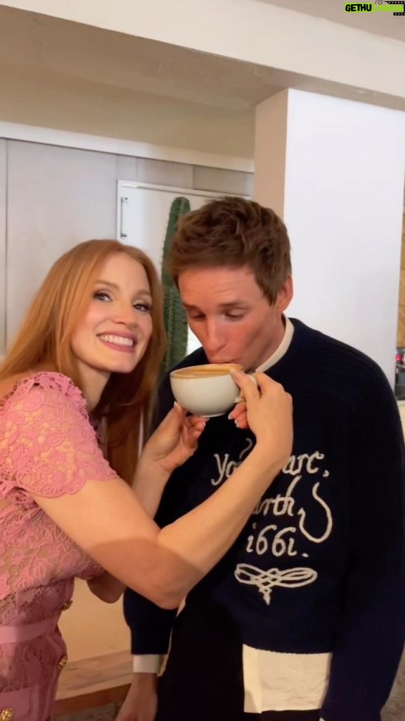 Jessica Chastain Instagram - Moving forward this is the only way I’ll take my coffee. CC: @mayabee2552