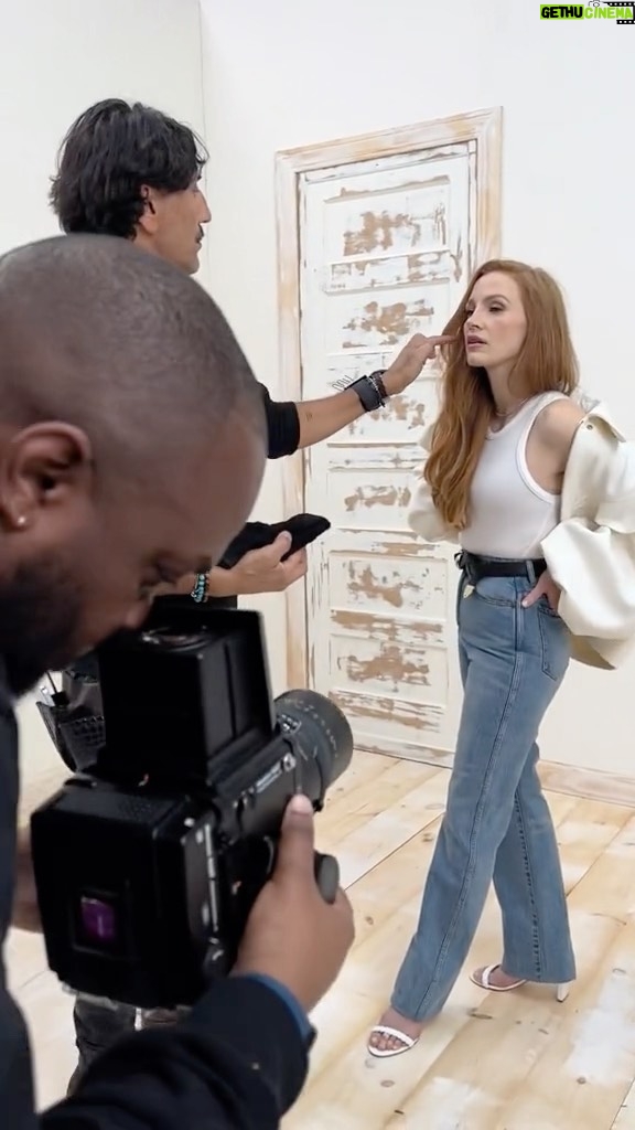 Jessica Chastain Instagram - Behind the scenes with @portermagazine