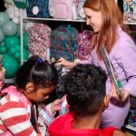 Jessica Chastain Instagram - I was so honored to host Baby2Baby’s Back2School event to help distribute new backpacks, school supplies, clothing and more to students across New York City and then give them a once-in-a-lifetime opportunity to play on the court at Madison Square Garden!