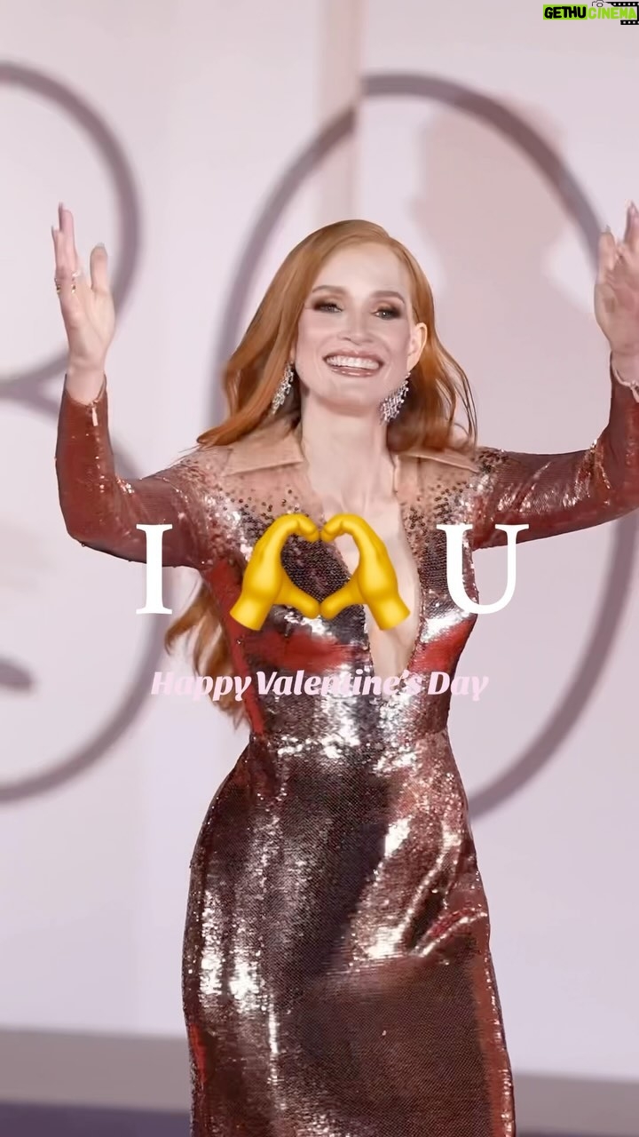 Jessica Chastain Instagram - Sending a whole lotta love your way. Happy Valentine’s Day 🩷❤️🩷