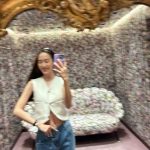 Jessica Jung Instagram – Fitting room selfies📸💜🌸😝