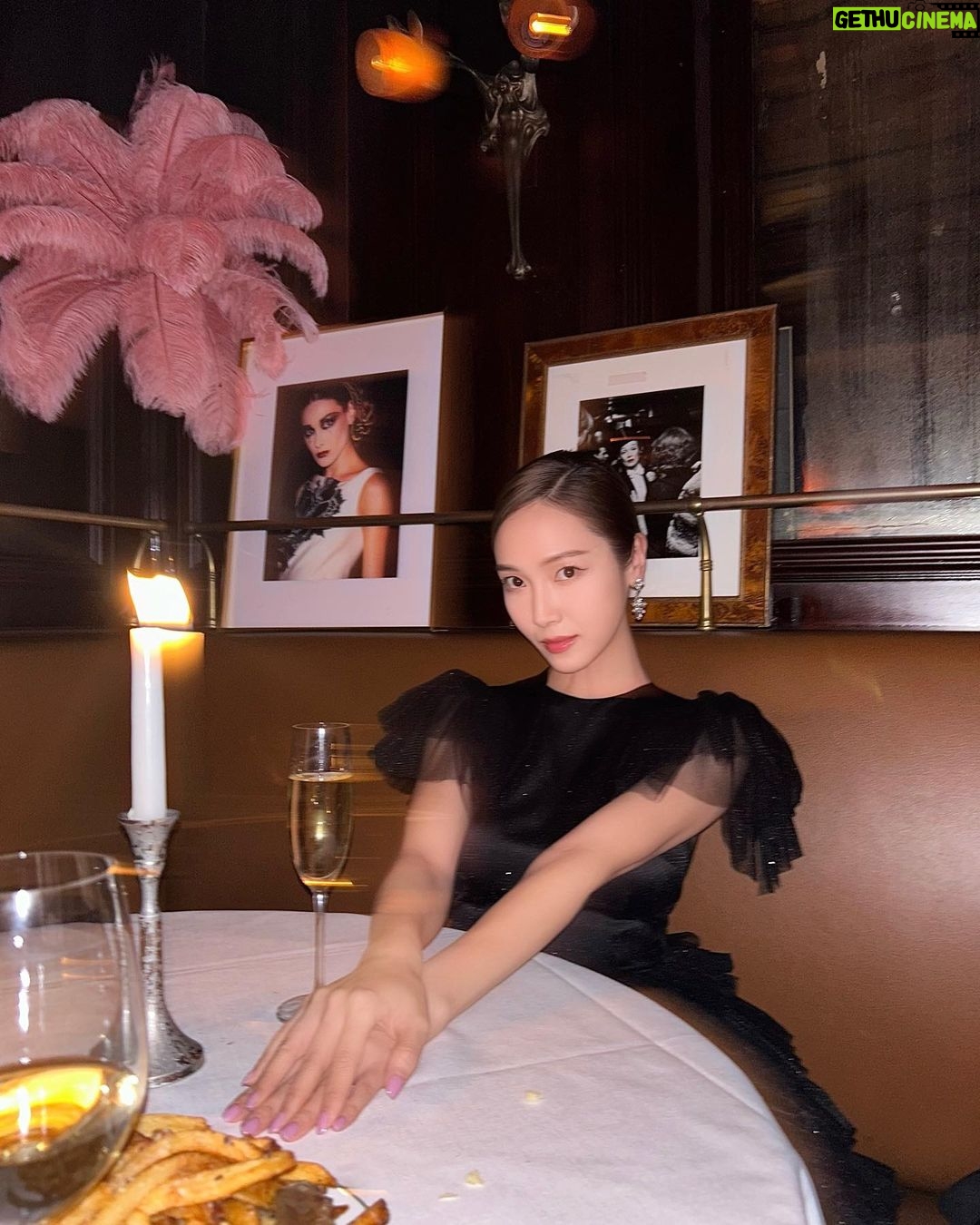Jessica Jung Instagram - When the clock strikesπ€π°οΈπβ¨ - π @andrewkwon_official πͺ‘ @sylvio.nyc ππ»ββοΈ @sky.kxm Manhattan, New York