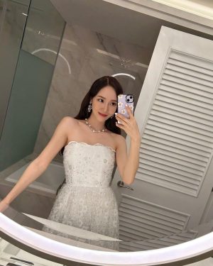 Jessica Jung Instagram - Expressions in abundance 😉🥰😛😘