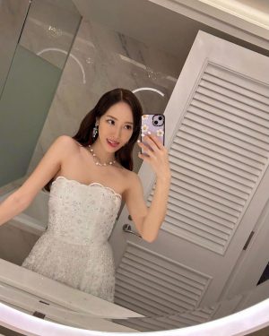 Jessica Jung Instagram - Expressions in abundance 😉🥰😛😘